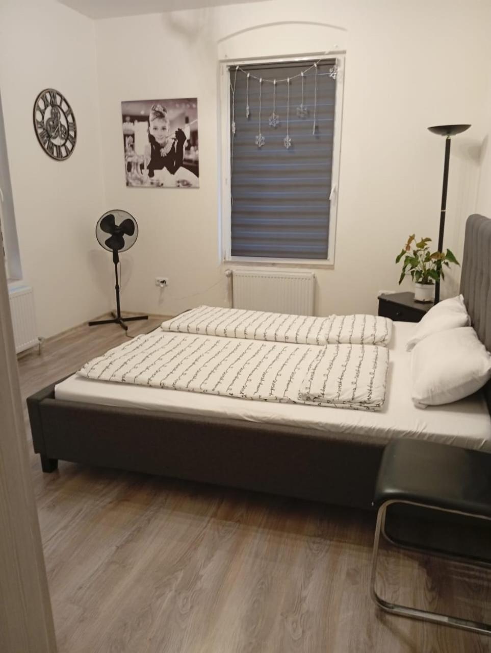 Apartments Angels O K B Altenburg Bagian luar foto